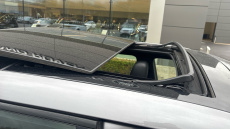 Land Rover Range Rover Evoque 1.5 P300e R-Dynamic S 5dr Auto Hatchback